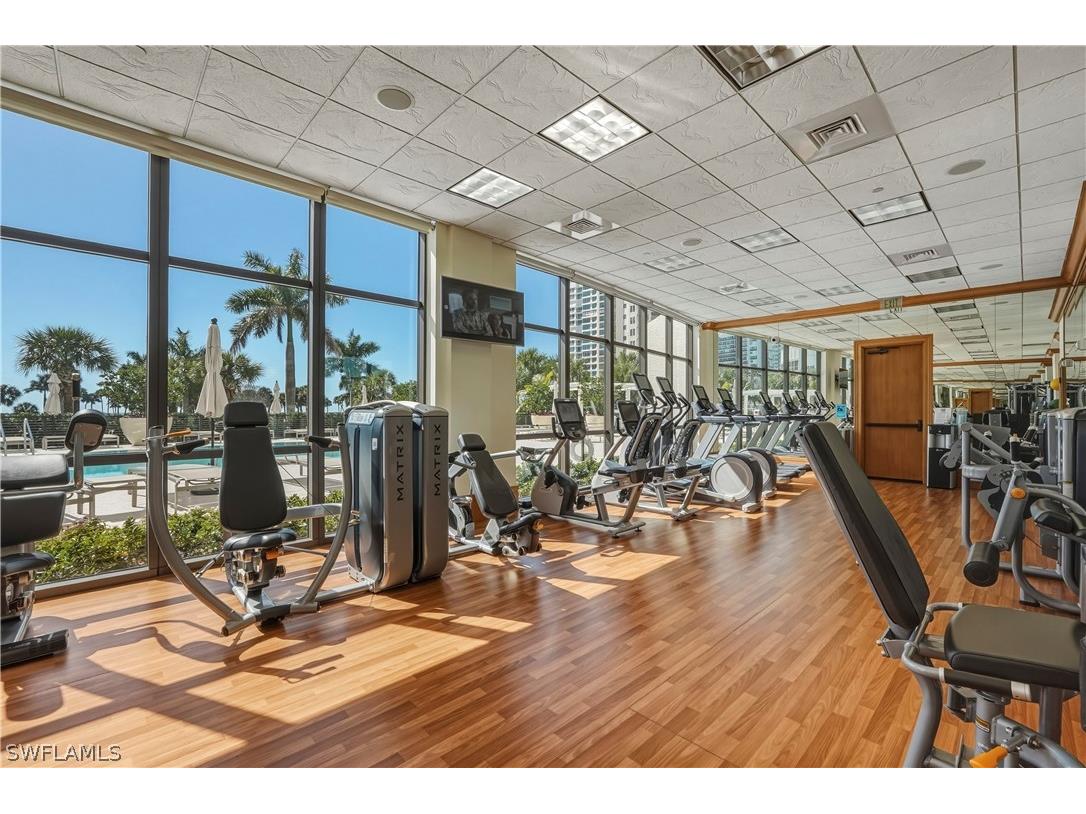 4201 Gulf Shore Boulevard N #702 Naples FL 34103 226011084 image39