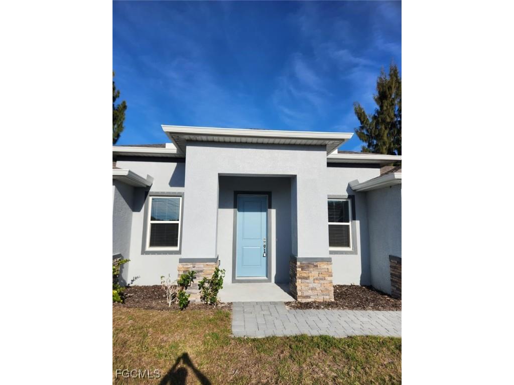 4201 NE 23rd Avenue Cape Coral FL 33909 2026006400 image18