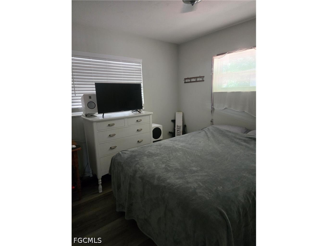 4201 SE Coronado Parkway Cape Coral FL 33904 2026021395 image6