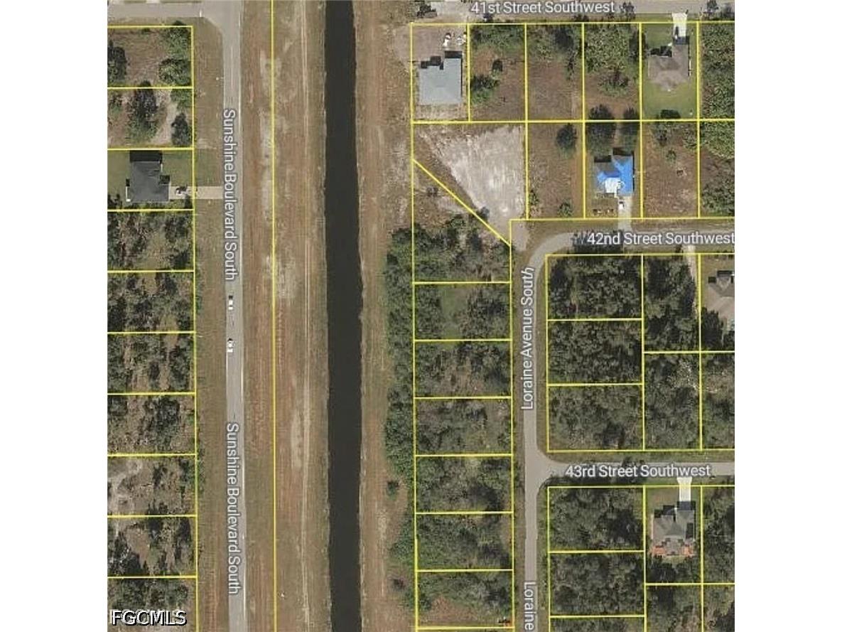 4202 Loraine Avenue S Lehigh Acres FL 33976 2026019571 image3