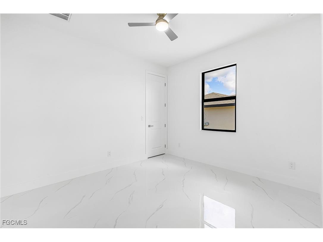 4202 NW 33rd Street Cape Coral FL 33993 2026005054 image20