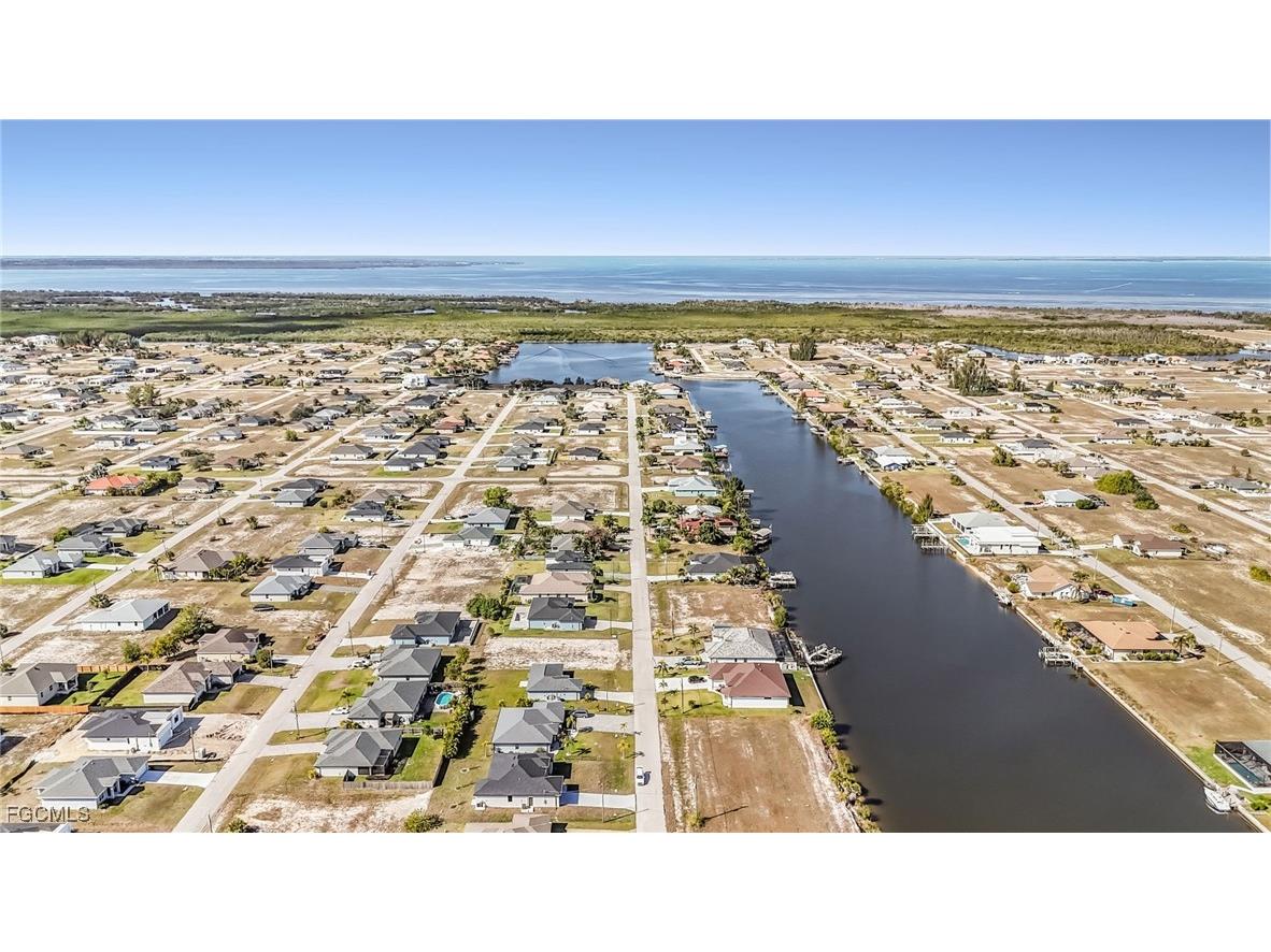 4202 NW 33rd Street Cape Coral FL 33993 2026005054 image27