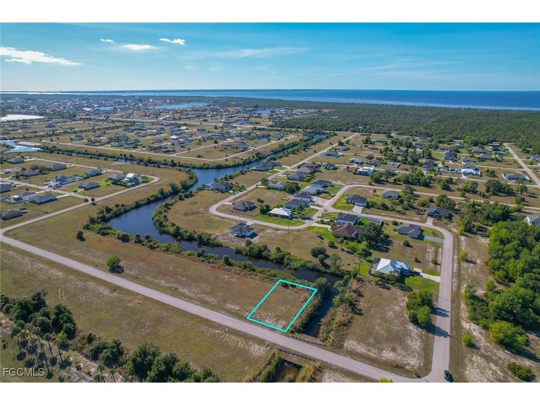 4202 NW 36th Avenue Cape Coral FL 33993 2025025338 image1