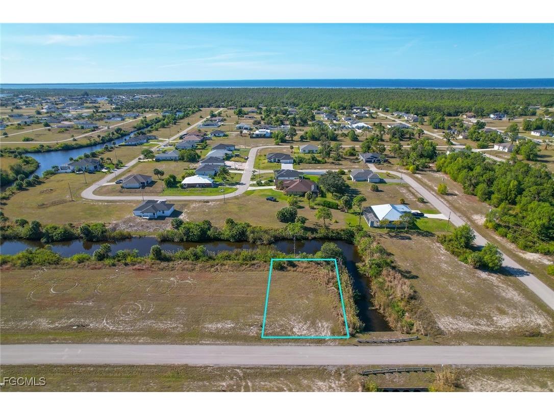 4202 NW 36th Avenue Cape Coral FL 33993 2025025338 image2
