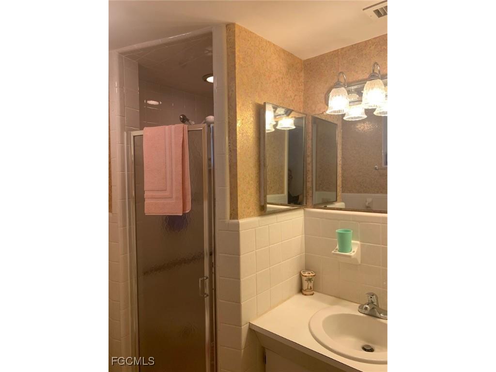 4202 SE 4th Place #10 Cape Coral FL 33904 2025003594 image16