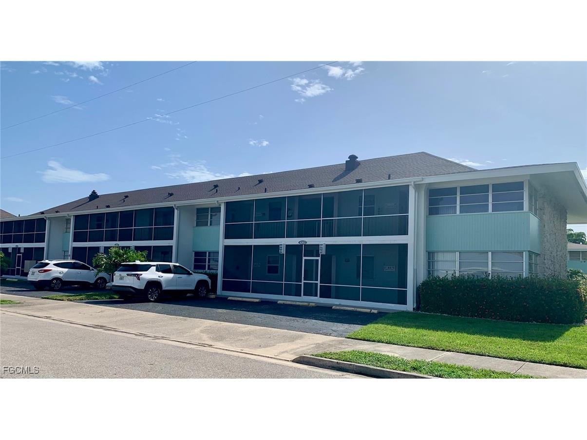 4202 SE 4th Place #10 Cape Coral FL 33904 2025003594 image2