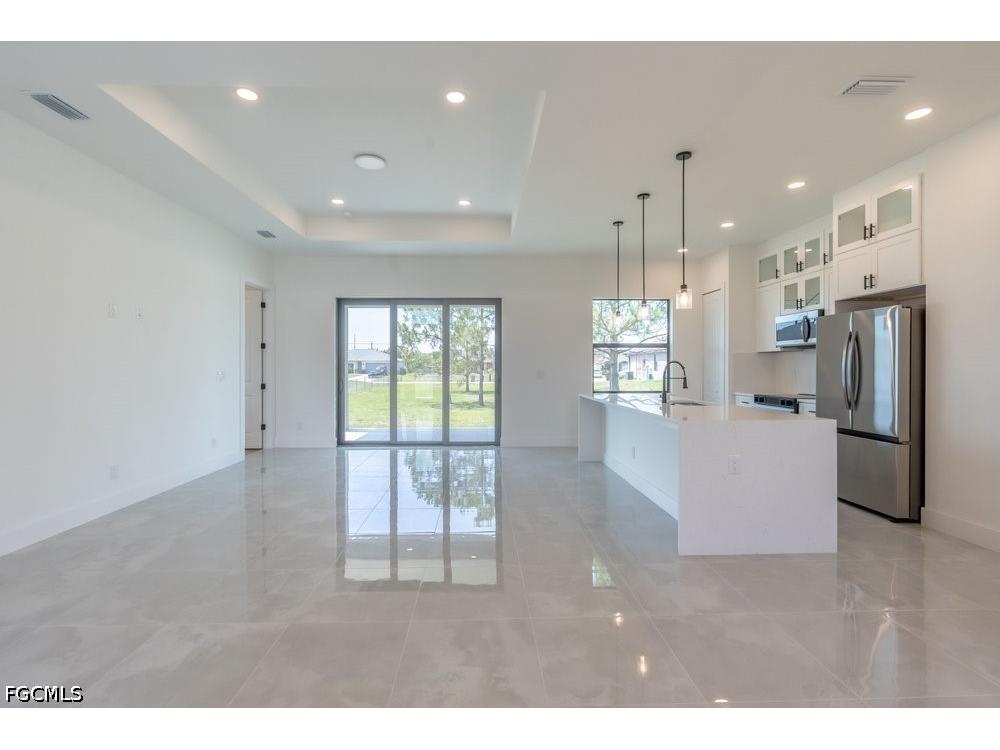 4203 11th Street W Lehigh Acres FL 33971 2026020472 image10