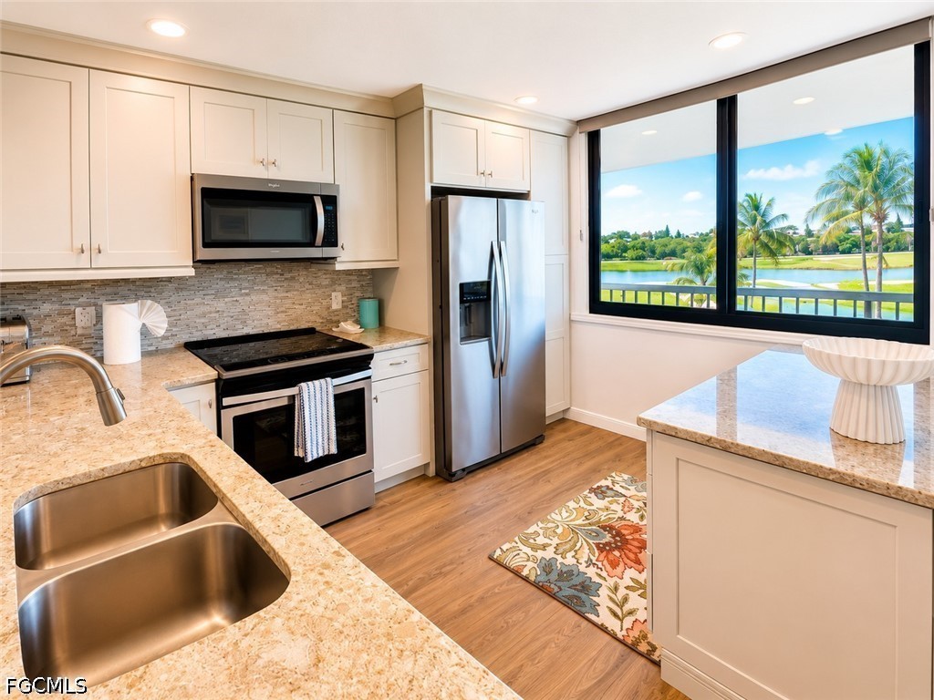 4203 Bay Beach Lane #3E Fort Myers Beach FL 33931 2026028028 image3