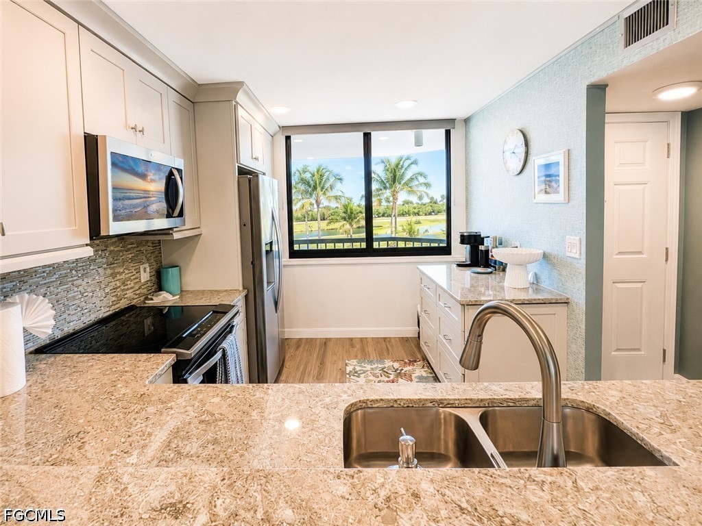 4203 Bay Beach Lane #3E Fort Myers Beach FL 33931 2026028028 image4