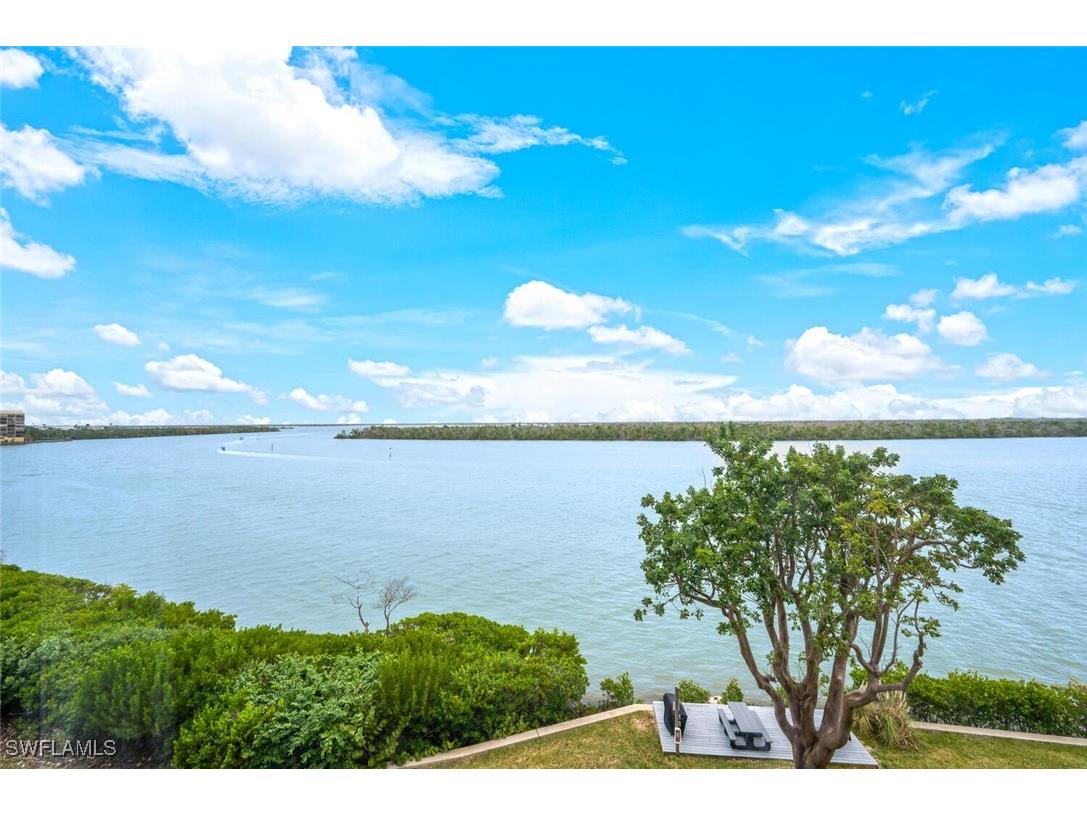 4203 Bay Beach Lane #4E Fort Myers Beach FL 33931 225079925 image2