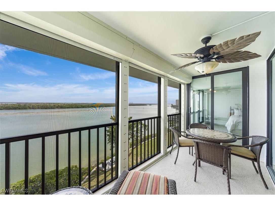 4203 Bay Beach Lane #5D Fort Myers Beach FL 33931 224009675 image1