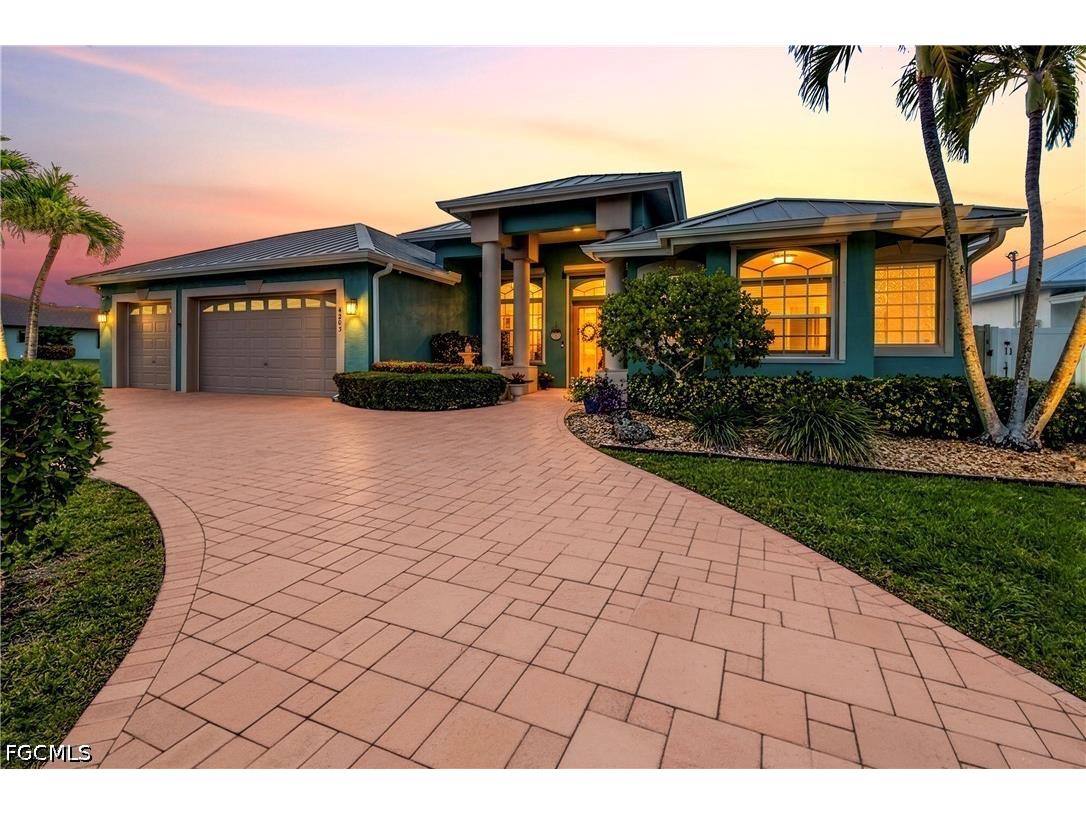 4203 Pelican Boulevard Cape Coral FL 33914 2026020669 image1