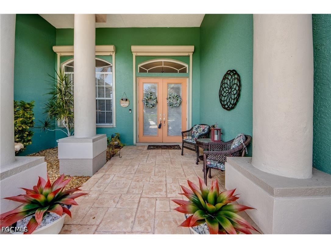 4203 Pelican Boulevard Cape Coral FL 33914 2026020669 image2