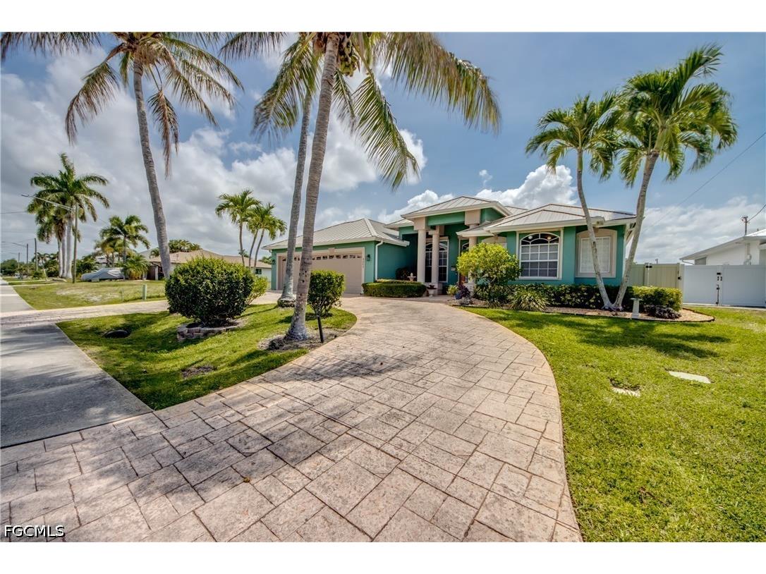 4203 Pelican Boulevard Cape Coral FL 33914 2026020669 image3