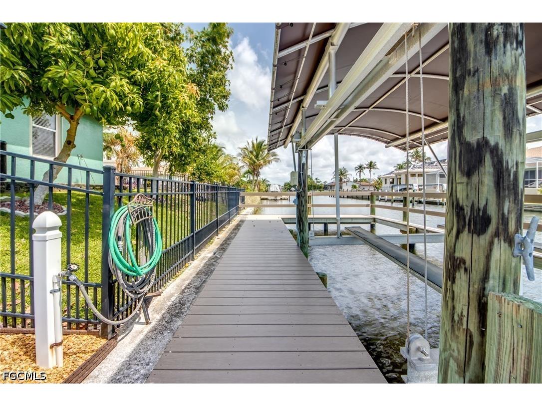 4203 Pelican Boulevard Cape Coral FL 33914 2026020669 image44