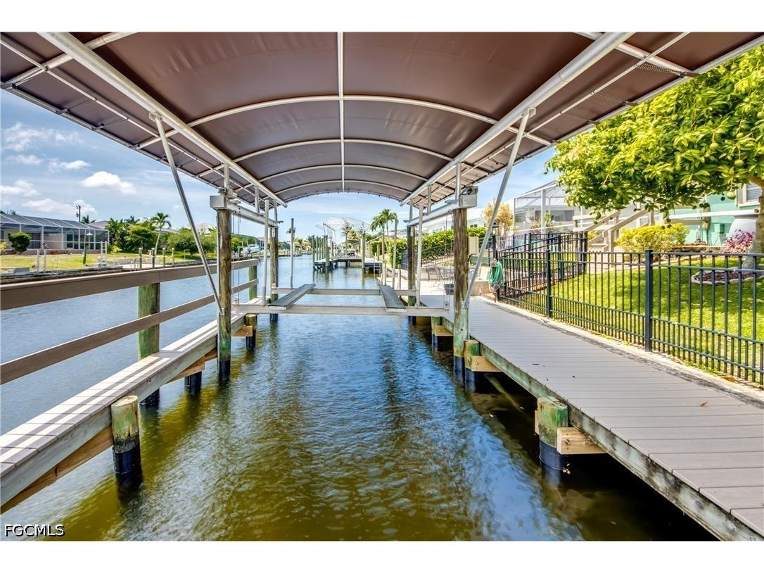 4203 Pelican Boulevard Cape Coral FL 33914 2026020669 image46