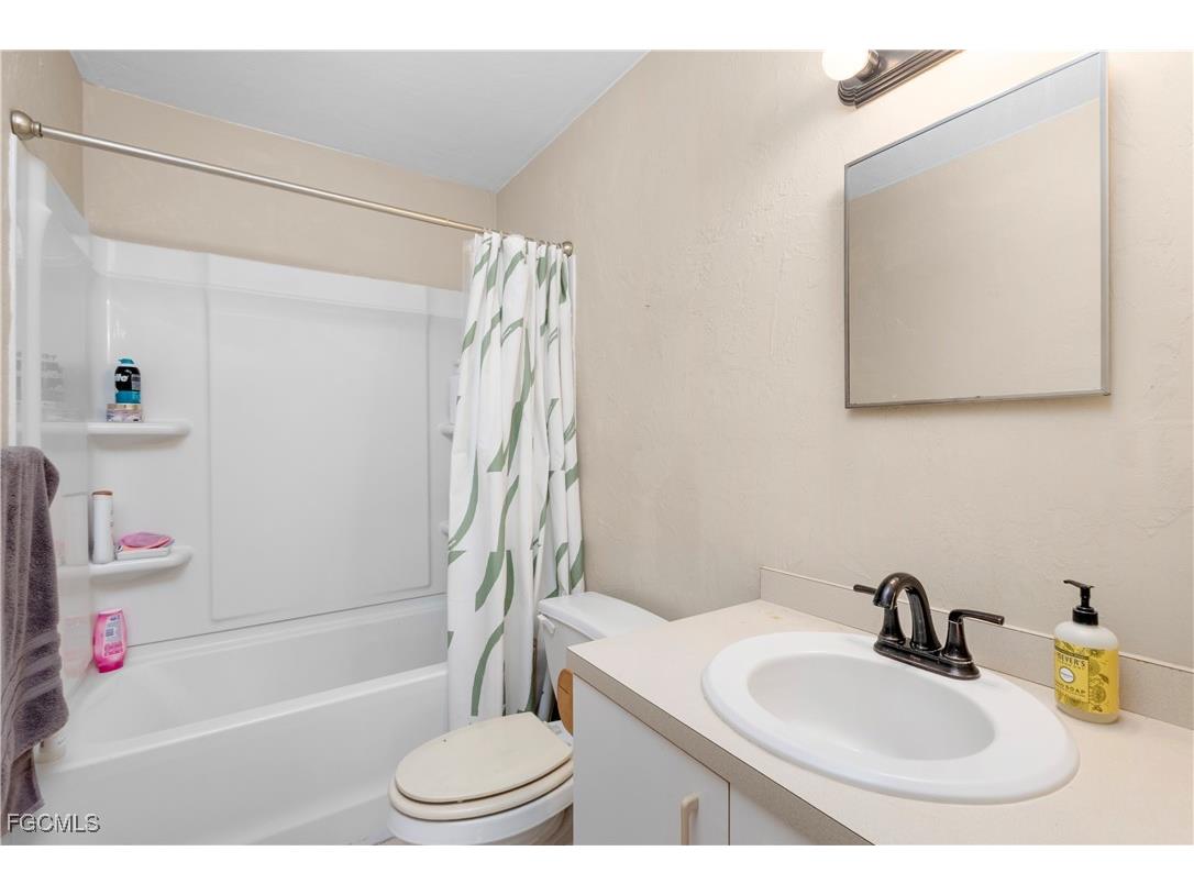 4204 34th Street SW Lehigh Acres FL 33976 2025017038 image12