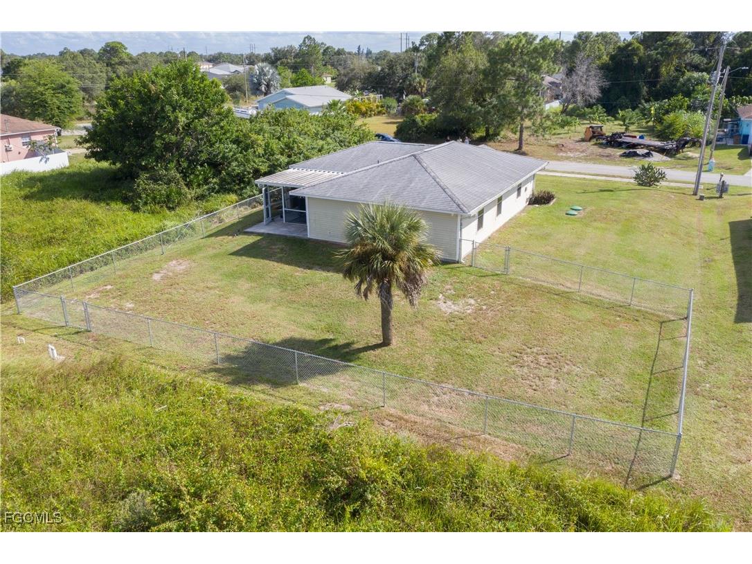 4204 34th Street SW Lehigh Acres FL 33976 2025017038 image17