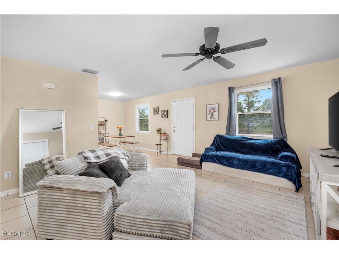 4204 34th Street SW Lehigh Acres FL 33976 2025017038 image4