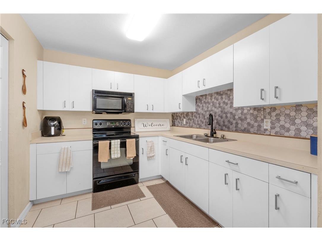 4204 34th Street SW Lehigh Acres FL 33976 2025017038 image7