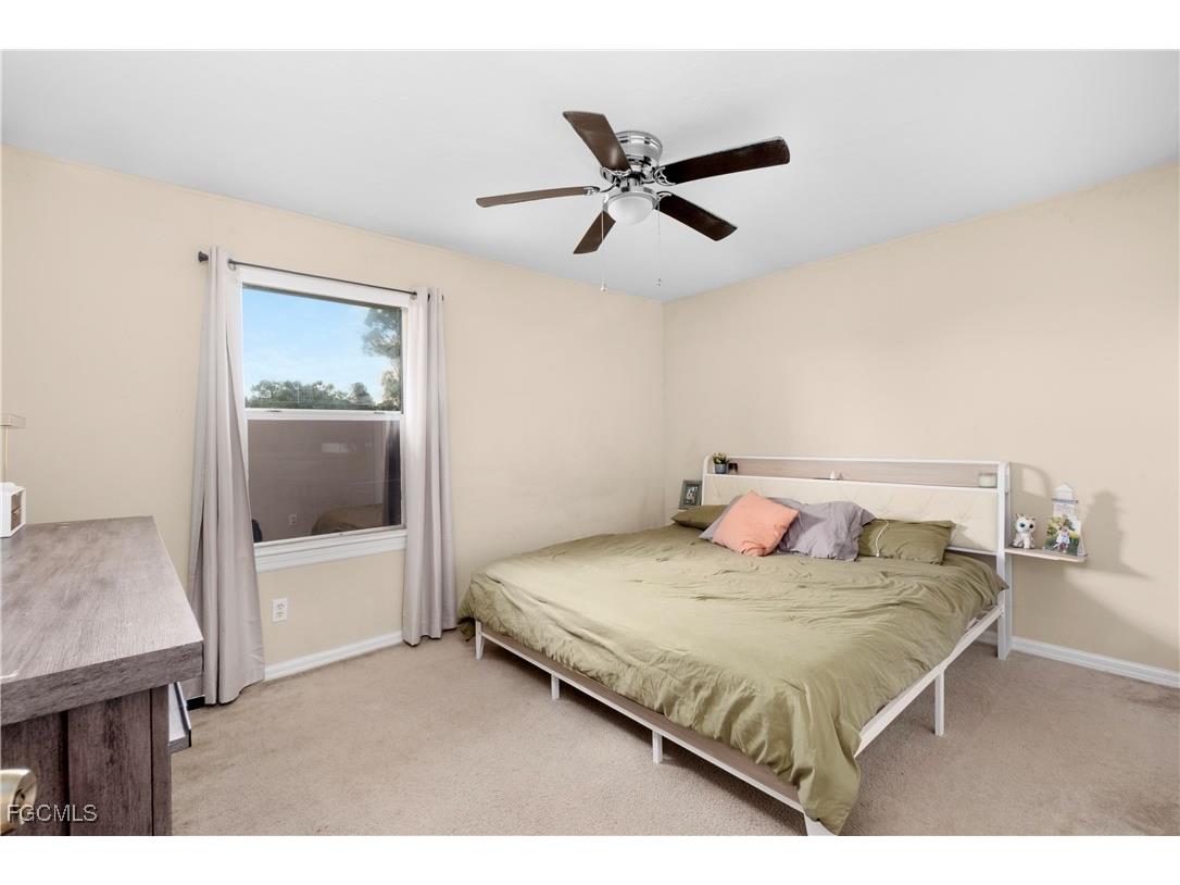 4204 34th Street SW Lehigh Acres FL 33976 2025017038 image9