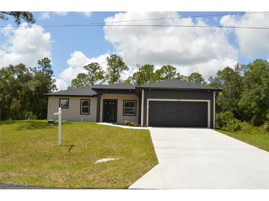 4204 E 24th Street Alva FL 33920 225056831 image1