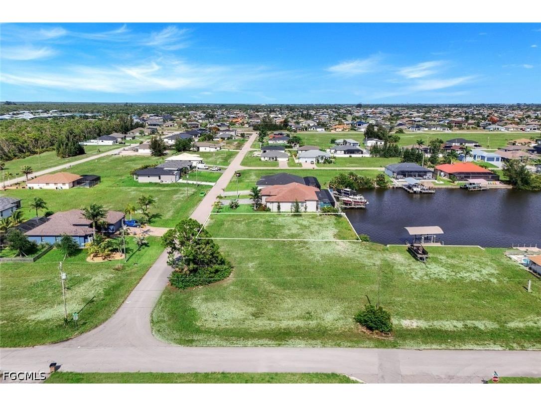 4204 NW 22nd Street Cape Coral FL 33993 2026023754 image2
