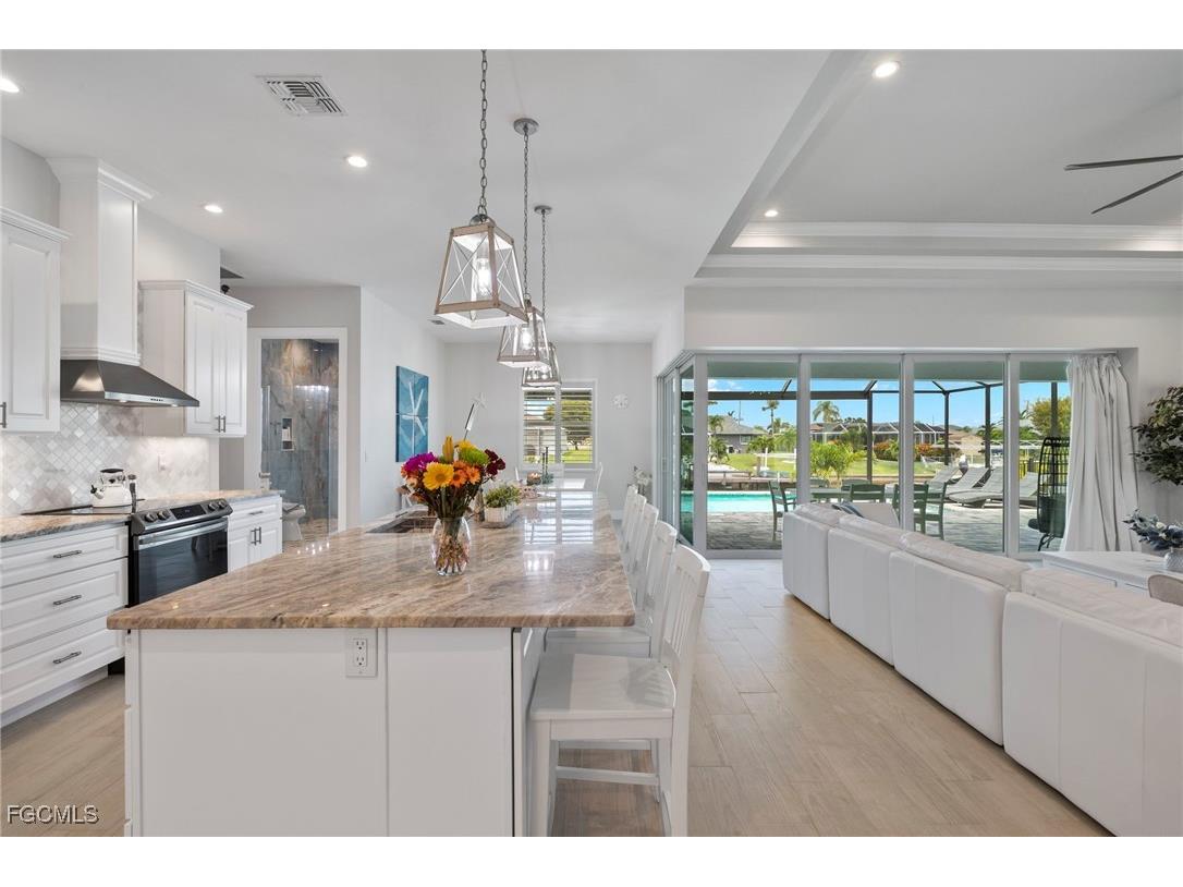 4204 SW 5th Avenue Cape Coral FL 33914 2025009837 image35