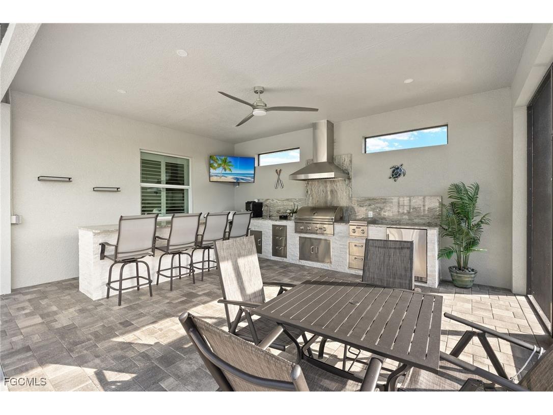 4204 SW 5th Avenue Cape Coral FL 33914 2025009837 image9