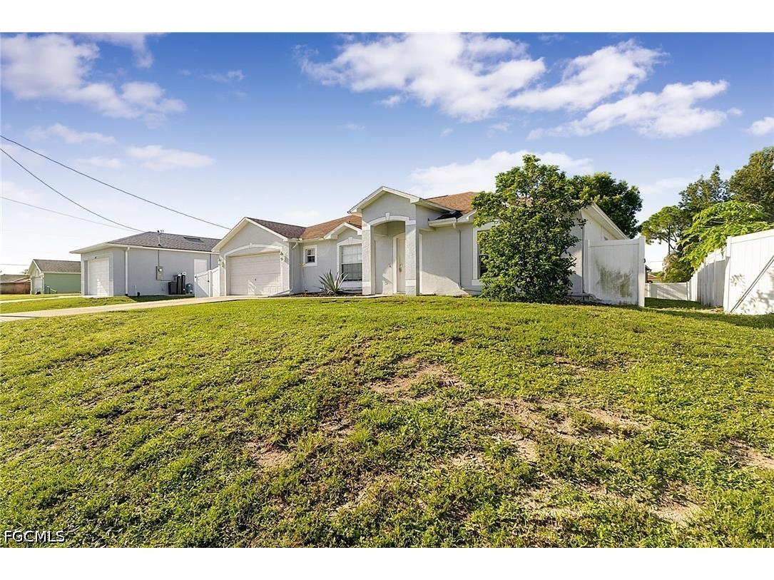 4205 11th Street W Lehigh Acres FL 33971 2026031559 image6