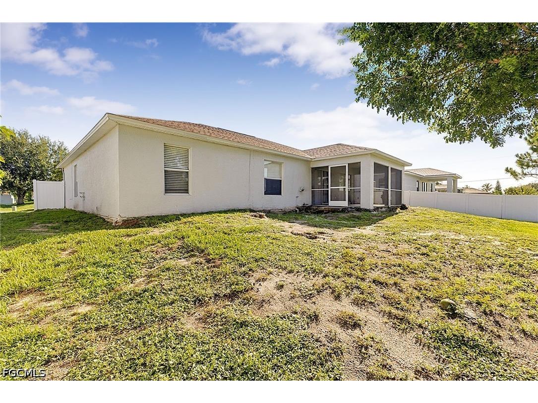 4205 11th Street W Lehigh Acres FL 33971 2026031559 image9