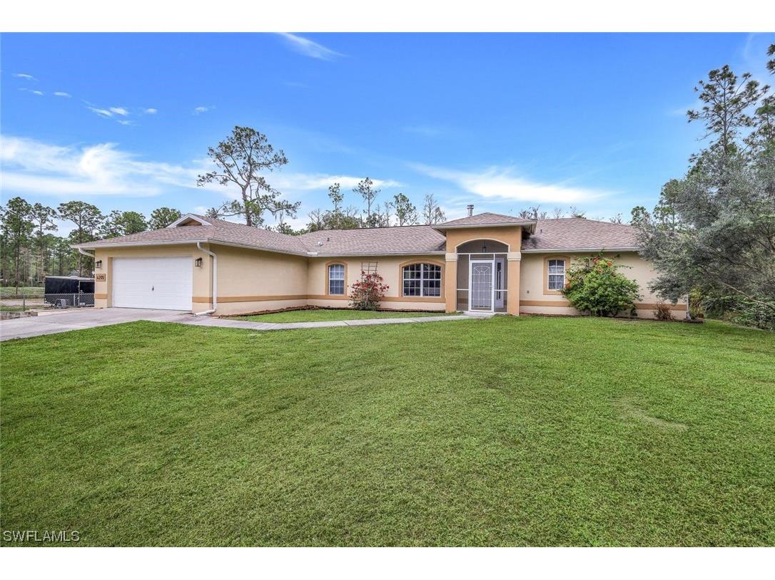 4205 27th Avenue NE Naples FL 34120 223094749 image1