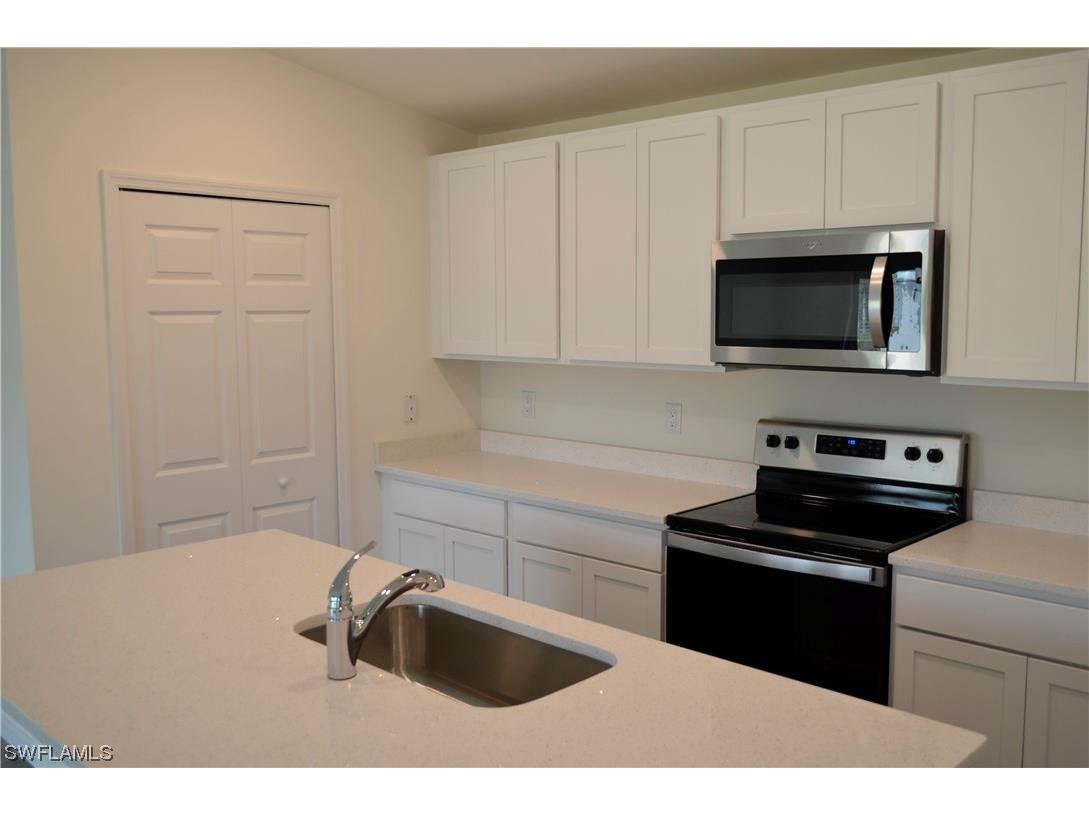 4205 NE 22nd Place Cape Coral FL 33909 223090339 image1