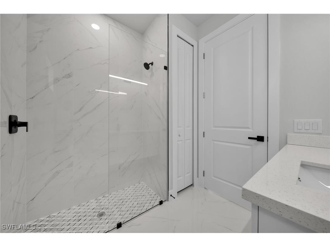 4205 NW 34th Lane Cape Coral FL 33993 225057101 image17