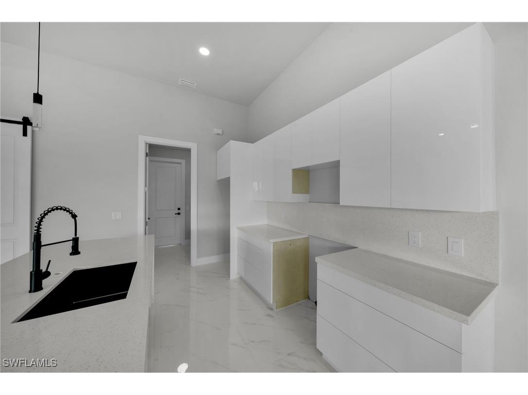 4205 NW 34th Lane Cape Coral FL 33993 225057101 image9