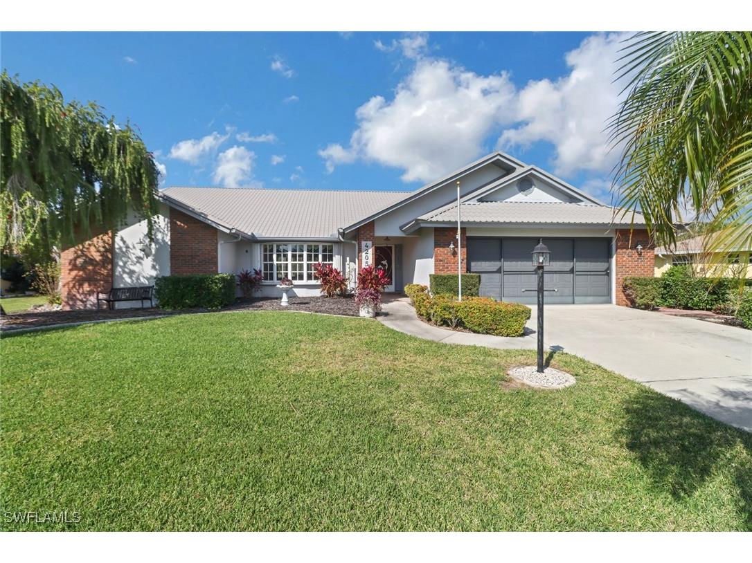 4205 Prestwick Court North Fort Myers FL 33903 225016265 image1