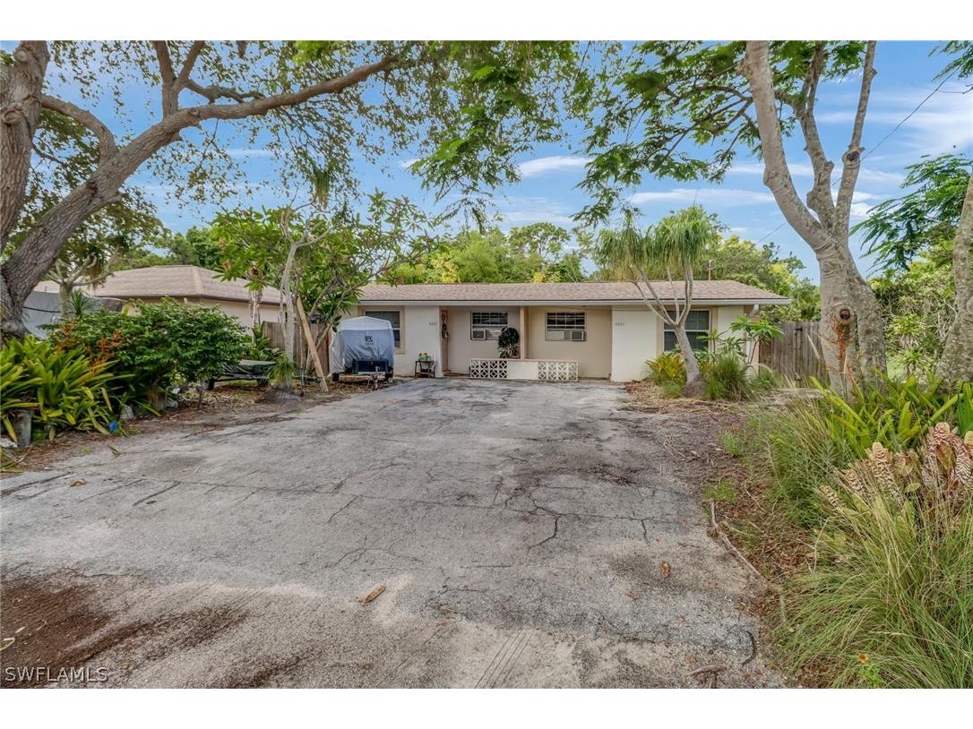 4205 Springs Lane Bonita Springs FL 34134 224055033 image1