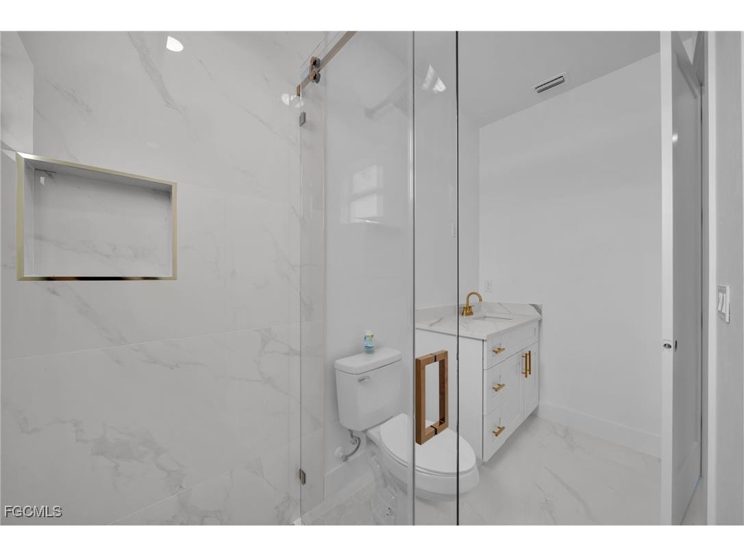 4206 E 15th Street Lehigh Acres FL 33972 2025022971 image29