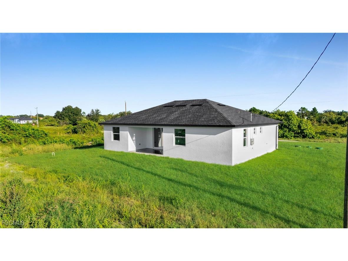 4206 E 15th Street Lehigh Acres FL 33972 2025022971 image38