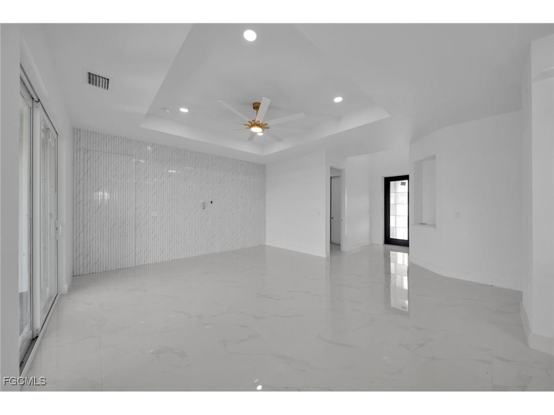 4206 E 15th Street Lehigh Acres FL 33972 2025022971 image7