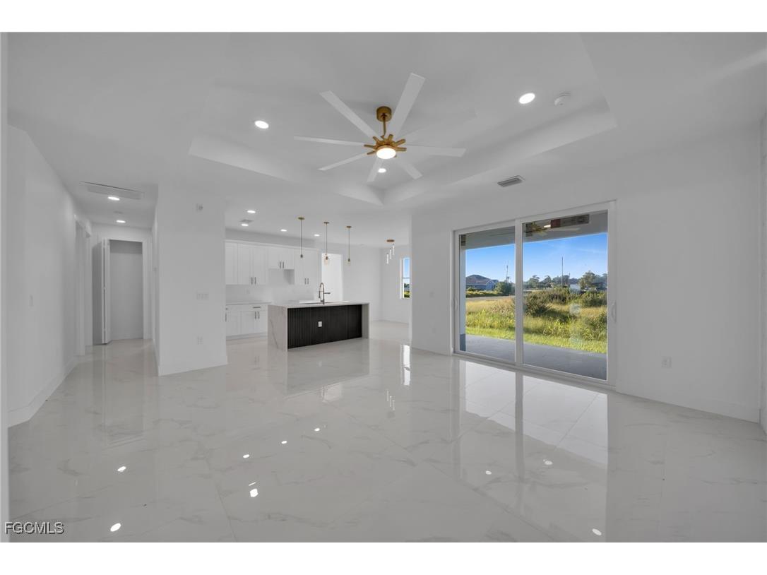 4206 E 15th Street Lehigh Acres FL 33972 2025022971 image9