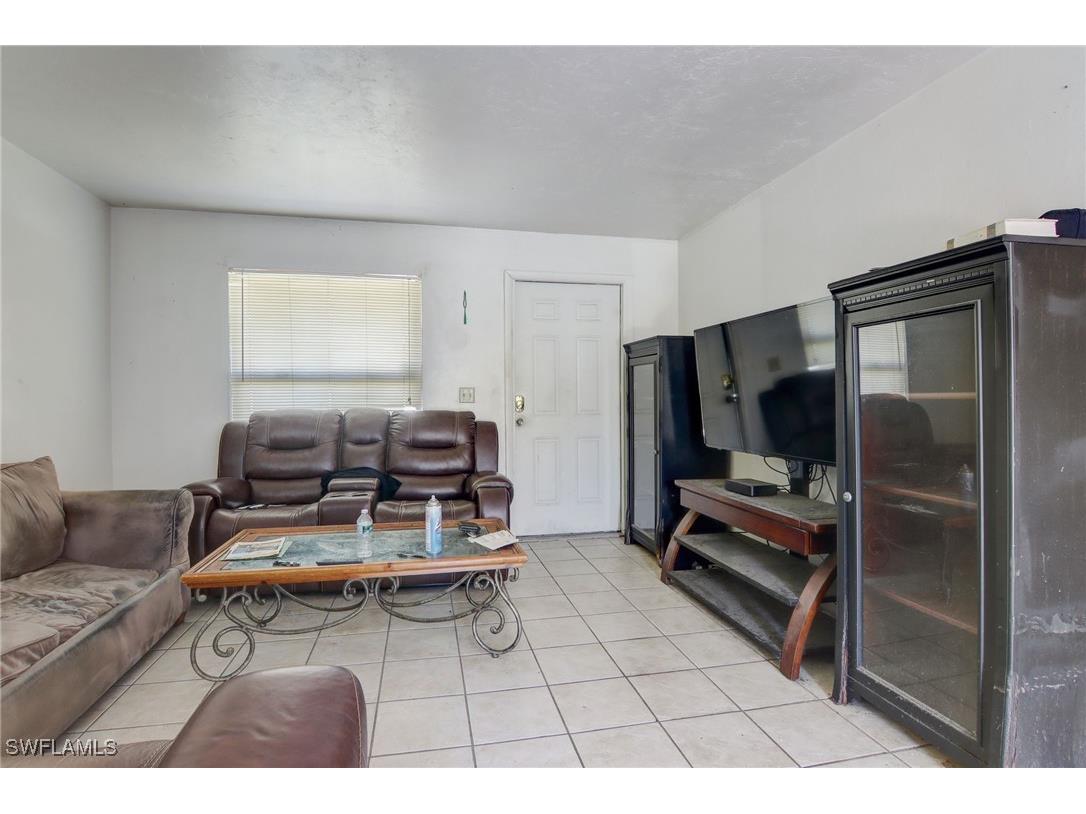 4207-4209 Skyline Boulevard Cape Coral FL 33914 225071322 image7