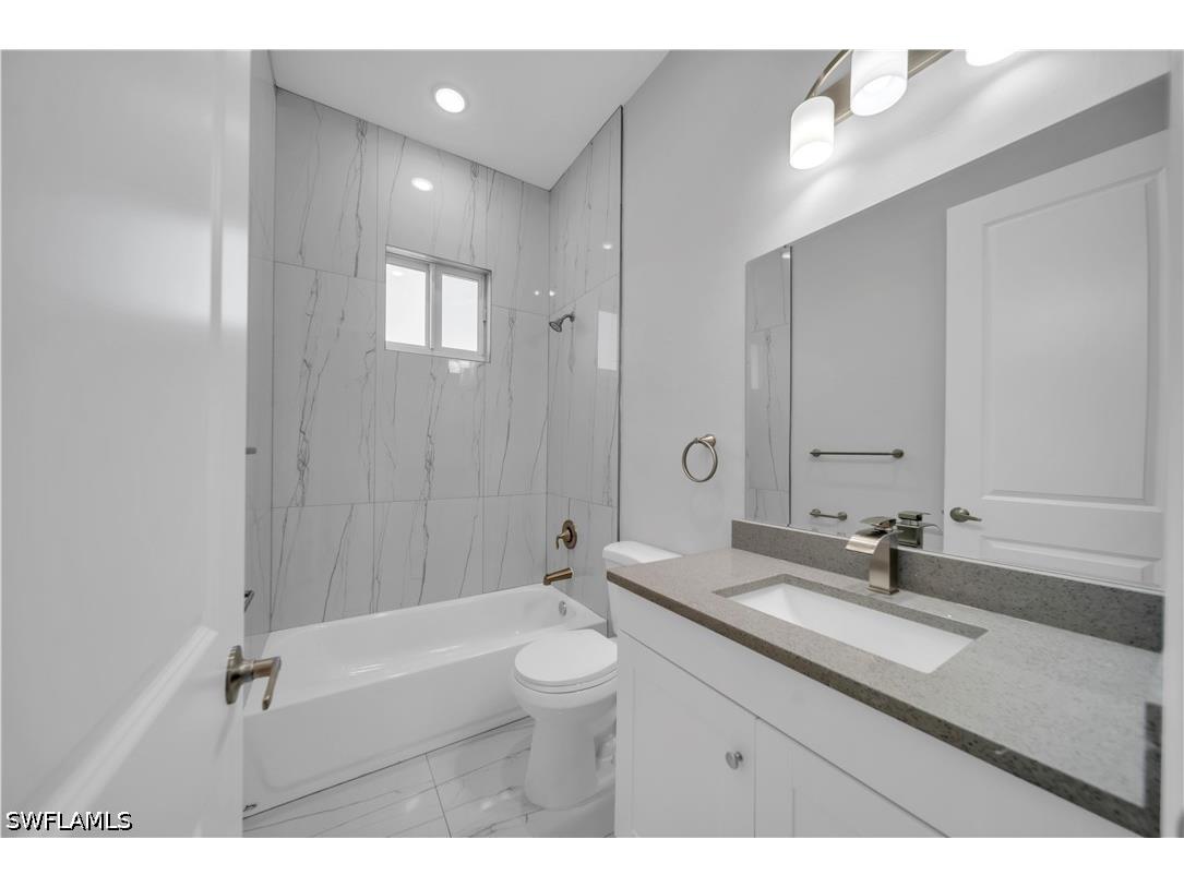 4208 28th Street SW Lehigh Acres FL 33976 226017979 image8