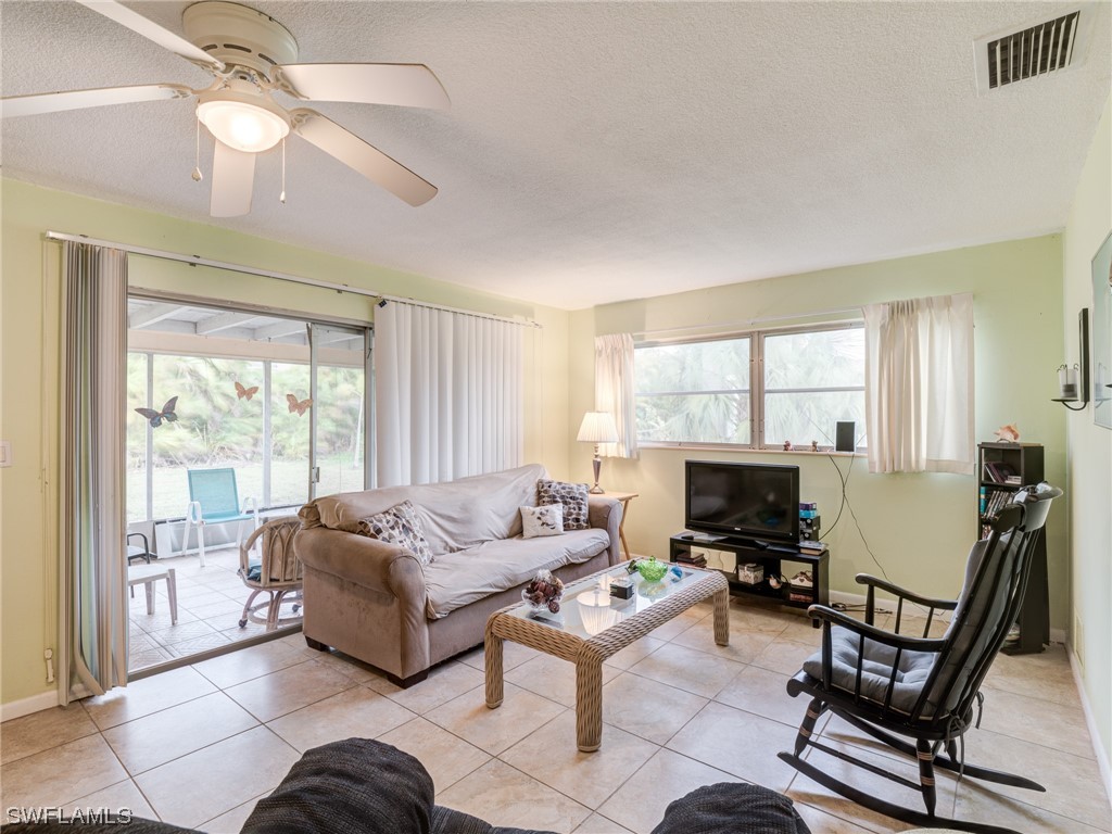 4208 SE 19th Place #A-B Cape Coral FL 33904 223087559 image1