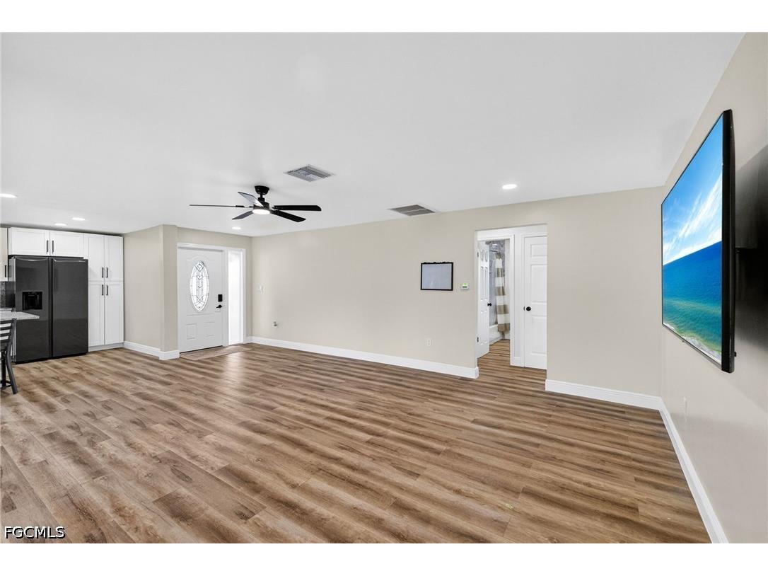 4208 SE 2nd Avenue Cape Coral FL 33904 2026024419 image12