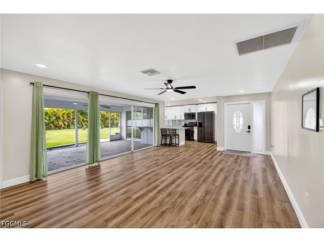4208 SE 2nd Avenue Cape Coral FL 33904 2026024419 image14