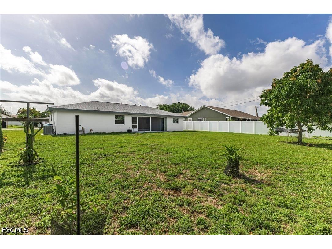 4208 SE 2nd Avenue Cape Coral FL 33904 2026024419 image37