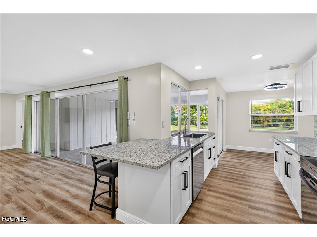 4208 SE 2nd Avenue Cape Coral FL 33904 2026024419 image7