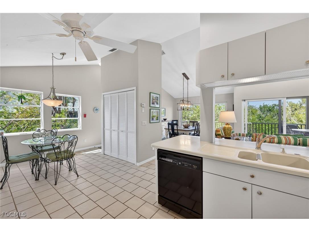4209 Old Banyan Way Sanibel FL 33957 2026010117 image18
