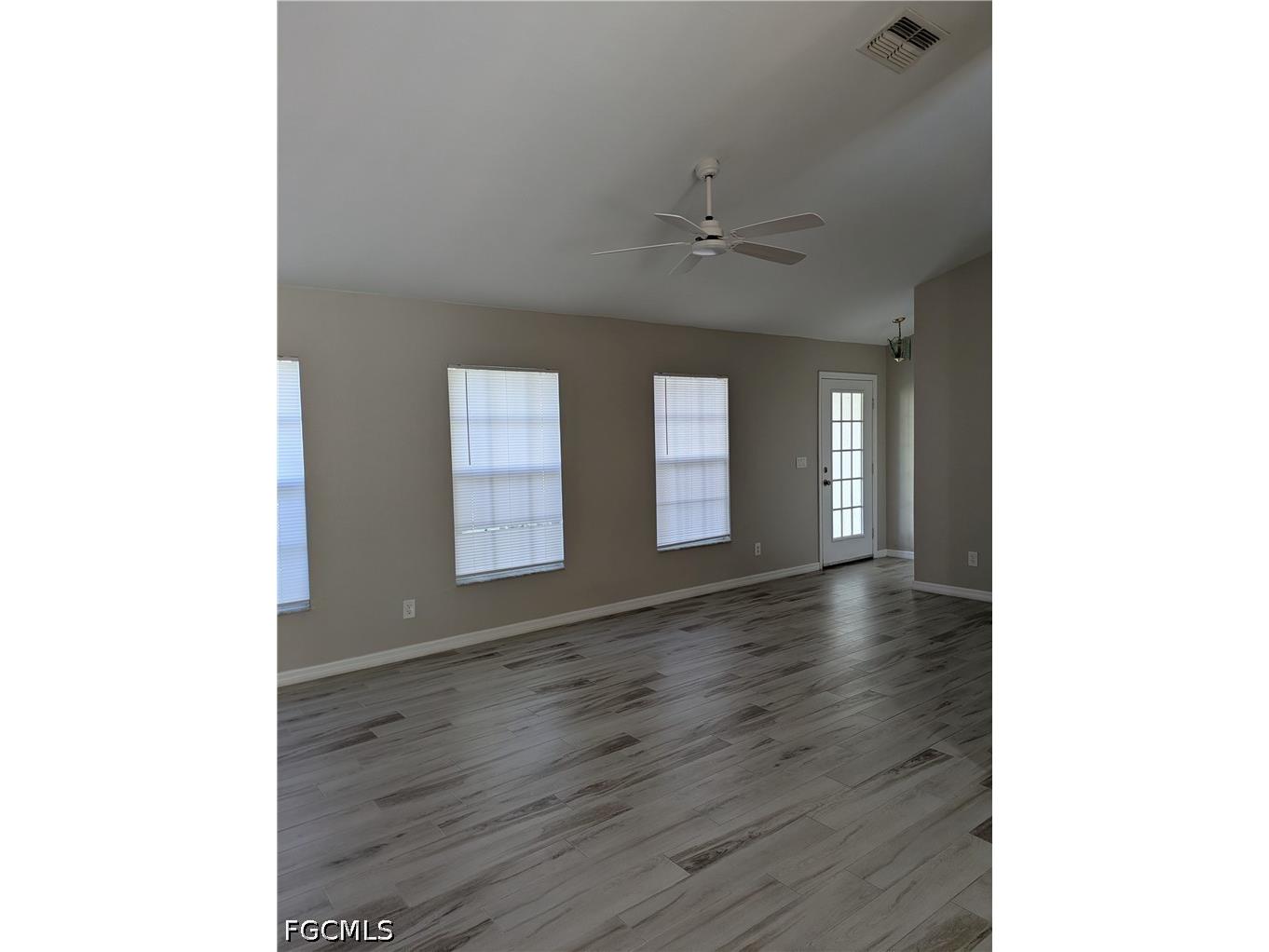 4209 SW 14th Avenue Cape Coral FL 33914 2026022085 image11